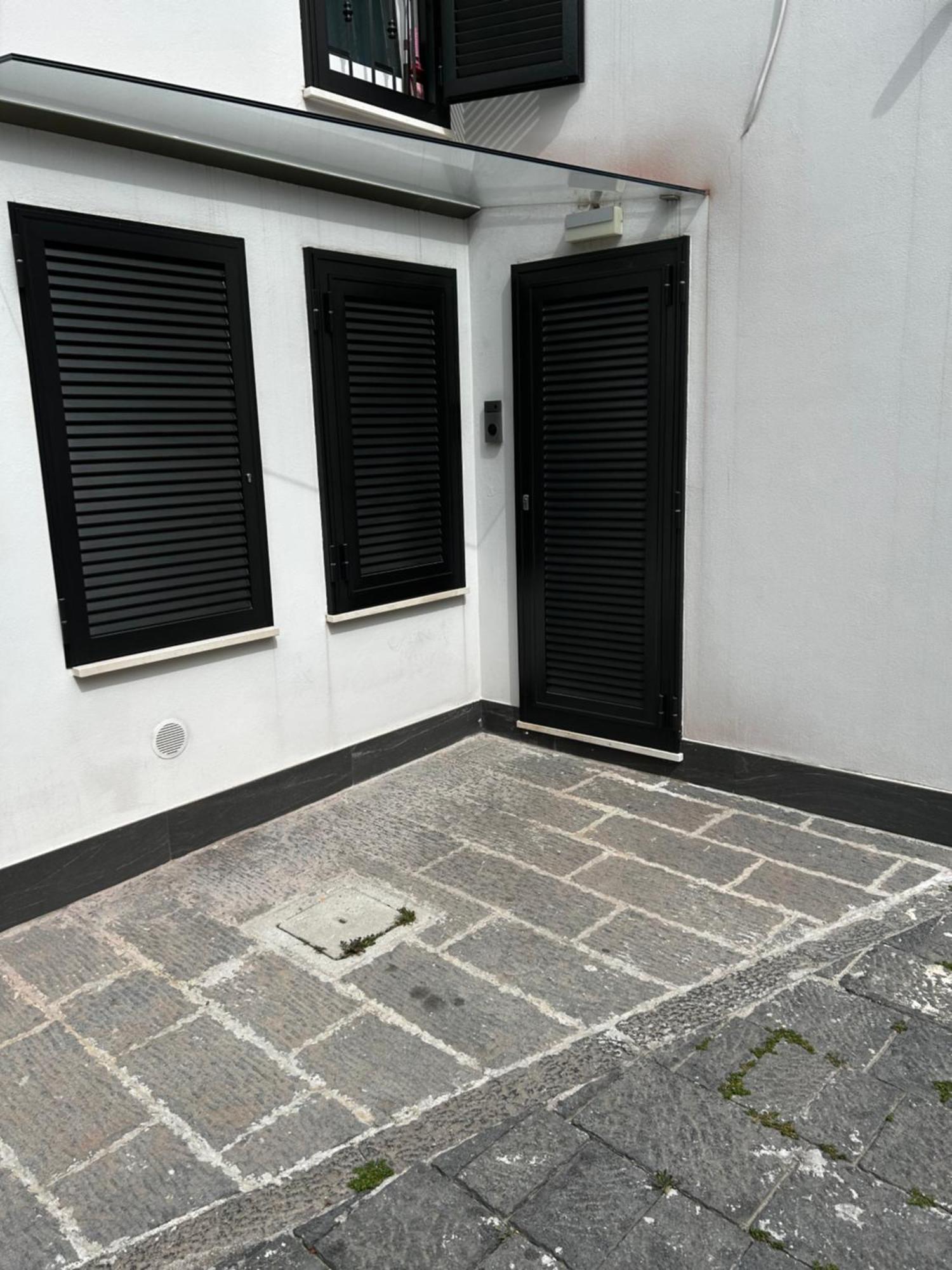 Roby & Simo Apartment San Giorgio a Cremano Luaran gambar
